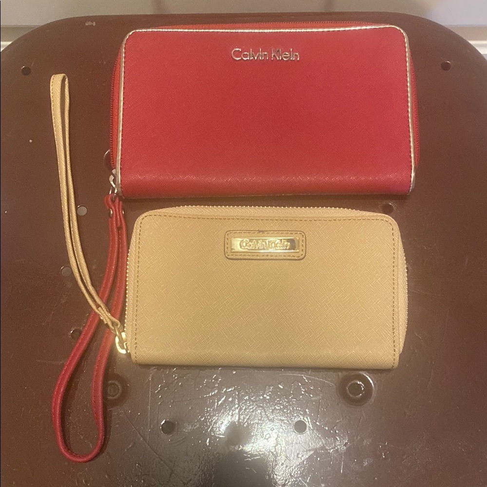 CALVIN KLEIN. Red and Tan Wallet Bundle